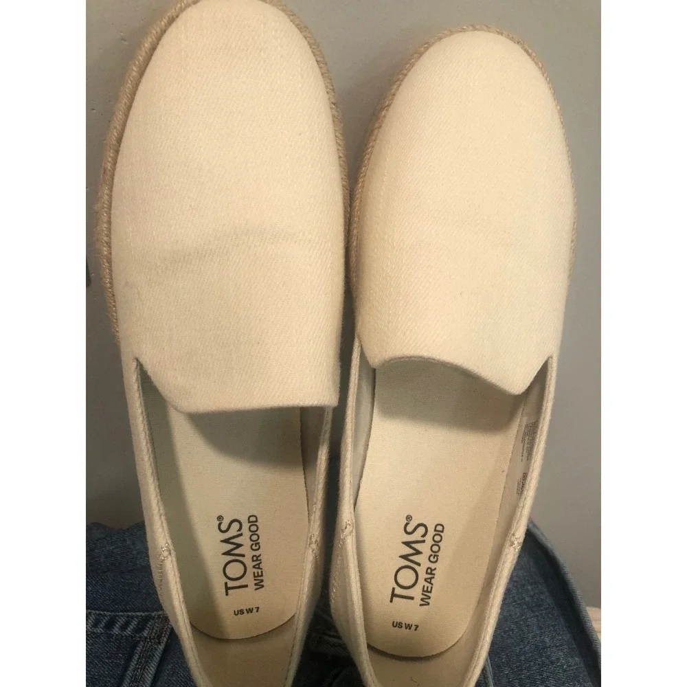 TOMS Rope Espadrille Cream Canvas Slip On Flats Comfort Sz 7 NEW